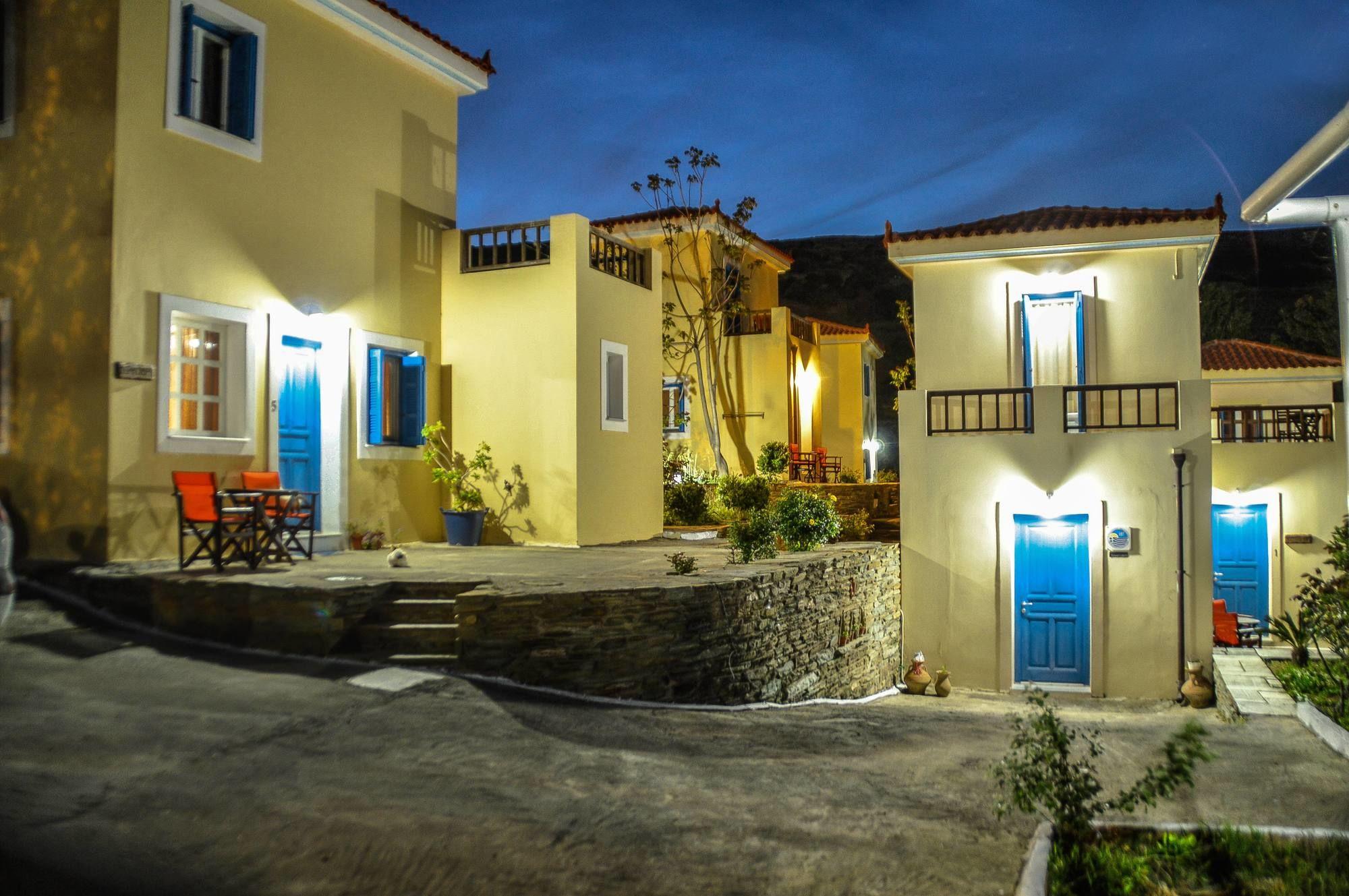 Mainades Maisonettes & Studios Ménites Exteriér fotografie
